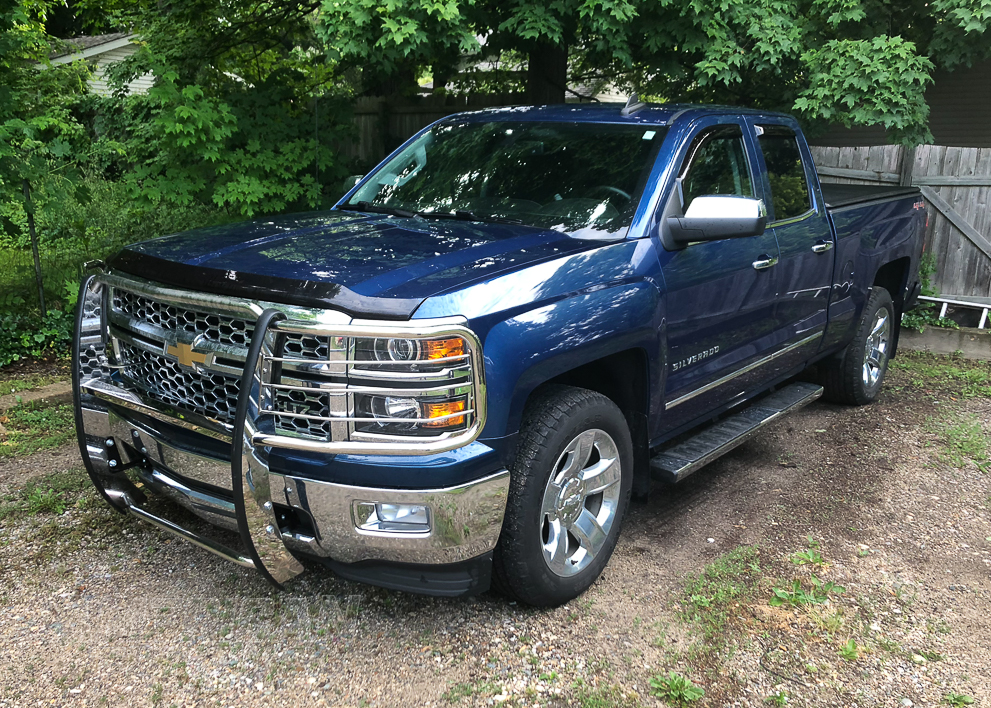 2015-5.3l-v8-silverado-with-chrome-barricade-grille-guard.JPG