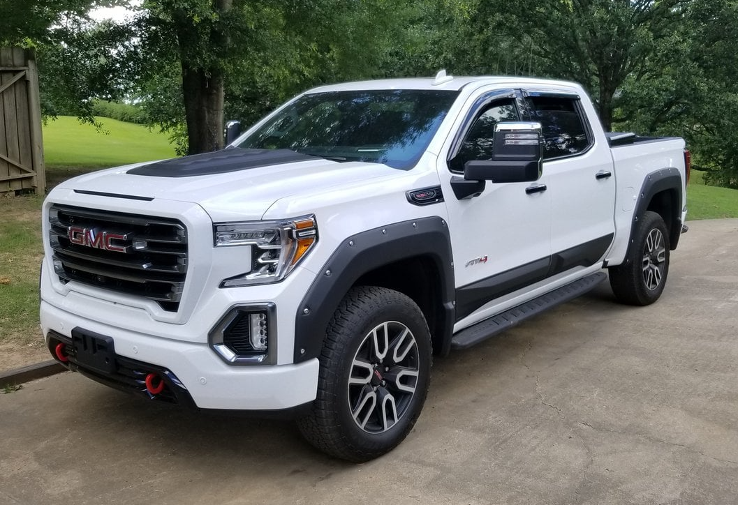 White GMC Sierra with Mods & Upgrades